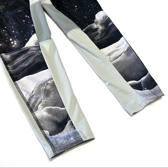 Star Wars Death Star Leggings Black and Gray Athletic Size XL Rare Print - Picture 2 of 11